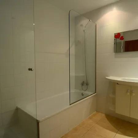 Apartment Trias Plaza *