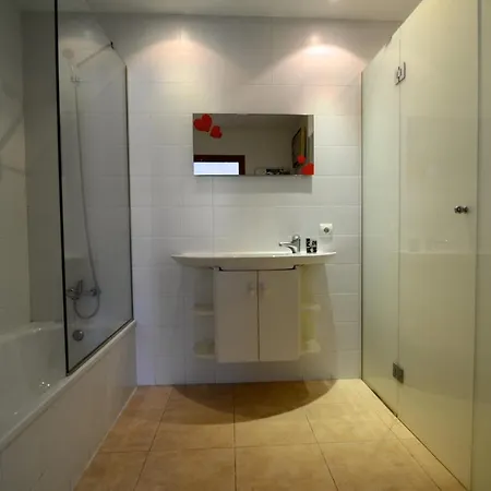 Trias Plaza Apartament Pals